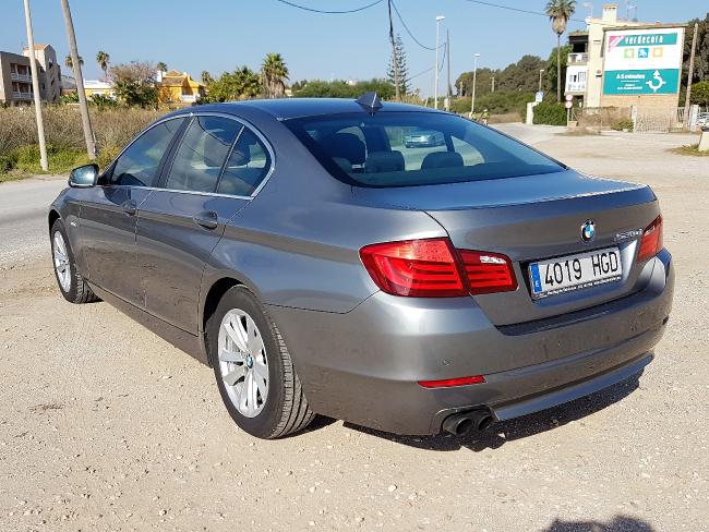 Imagen de BMW 520 D *Solo 67.000 km*Nacional*Libro*GPS* (2564483) - Granada Wagen