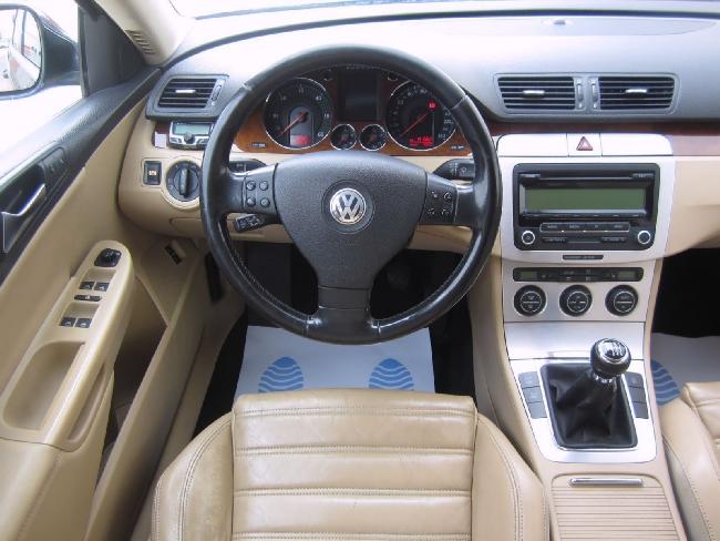 Imagen de Volkswagen PASSAT Variant 2.0TDI 140 cv HIGHLINE - Auzasa Automviles