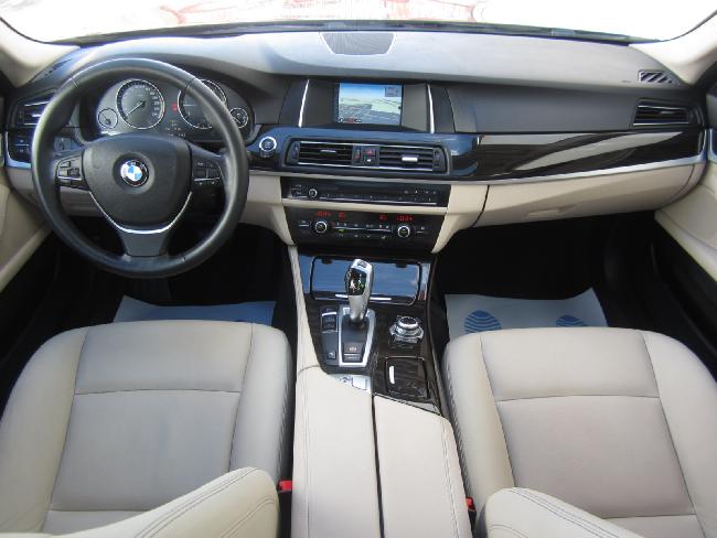 Imagen de BMW 520d TOURING 184 AUT - LUXURY line +TECHO - Auzasa Automviles