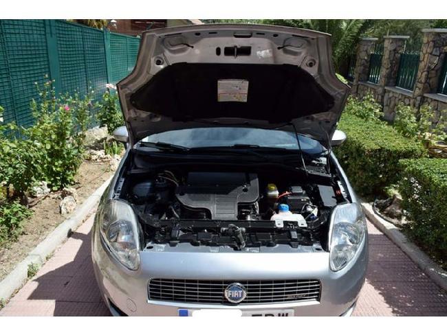 Imagen de Fiat Grande Punto 1.3mjt Dynamic (2529265) - Ferrando Motor