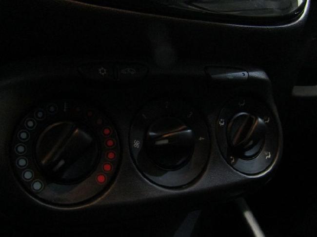 Imagen de Opel Corsa 1.4 Selective 66kw 90 5p (2546975) - Grupt seminous