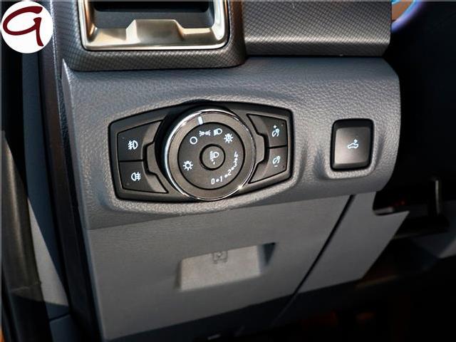 Imagen de Ford Ranger 3.2tdci S&s Doble Cab. 4x4 (2559722) - Gyata