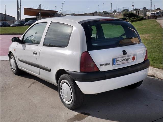 Imagen de Renault Clio Clio 1.9d 1999 (2565585) - CV Robledauto