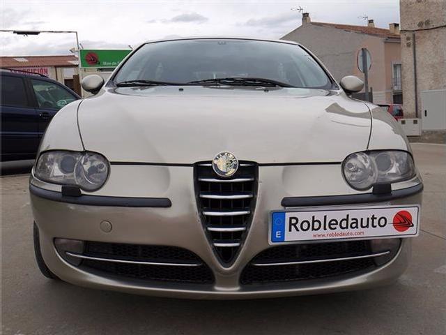 Imagen de Alfa Romeo 147 147 1.9 Jtd Distinctive (2565747) - CV Robledauto