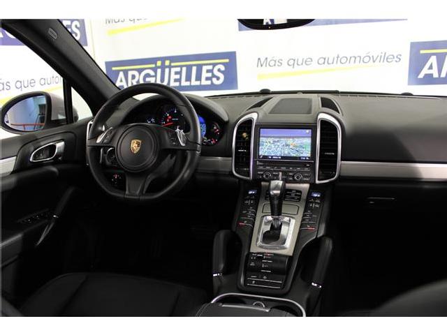 Imagen de Porsche Cayenne D Platinum Edition 245cv (2570472) - Argelles Automviles