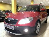 Skoda Roomster Scout/tsi 105cv/dsg 7/nac/1 Dueño/libro /clima