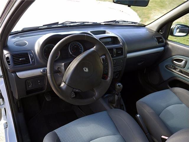 Imagen de Renault Clio 1.5dci Community 2005 (2581415) - CV Robledauto