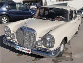 Mercedes 220 S