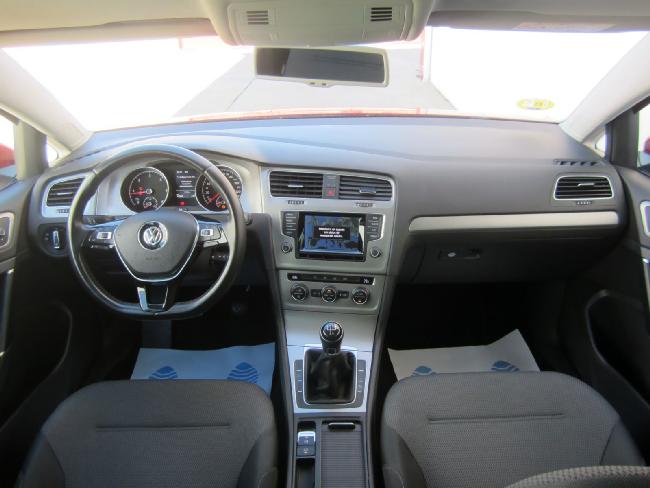 Imagen de Volkswagen GOLF VII 1.6TDI 105 cv BlueMotion Tech + GPS- 2015 5p - Auzasa Automviles