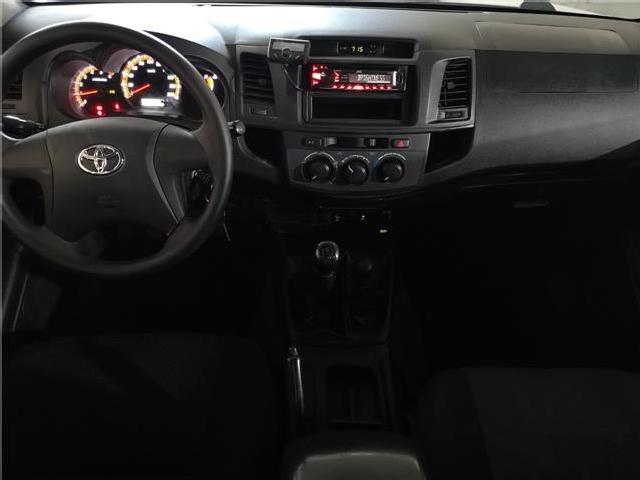 Imagen de Toyota Hilux 2.5 D-4d Cabina Doble Gx 4x4 144 Cv (2597095) - Automviles Costa del Sol