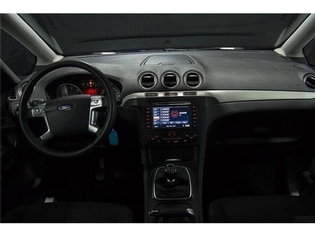 Imagen de Ford Galaxy 2.0 Tdci 140cv Dpf Titanium (2599795) - Automotor Dursan