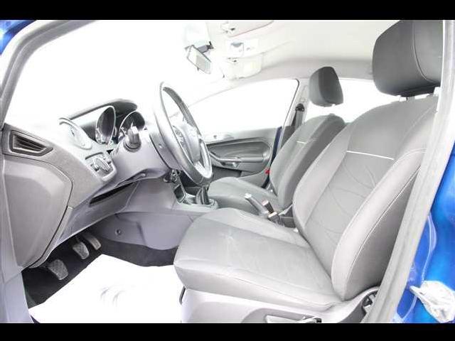 Imagen de Ford Fiesta 1.25 Duratec 60kw (82cv) Trend 5p (2602714) - Automocin Alcal