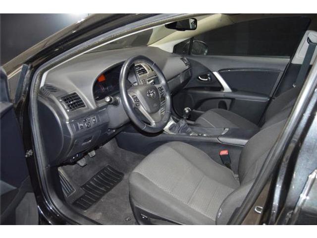 Imagen de Toyota Avensis 120d Comfort Cross Sport (2620724) - Automotor Dursan