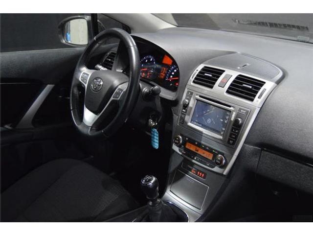 Imagen de Toyota Avensis 120d Comfort Cross Sport (2620728) - Automotor Dursan