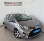 Toyota Yaris Hsd 1.5 Active
