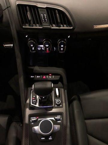 Imagen de Audi R8 5.2 Fsi V10 Plus Quattro S Tronic (2652387) - Box Sport