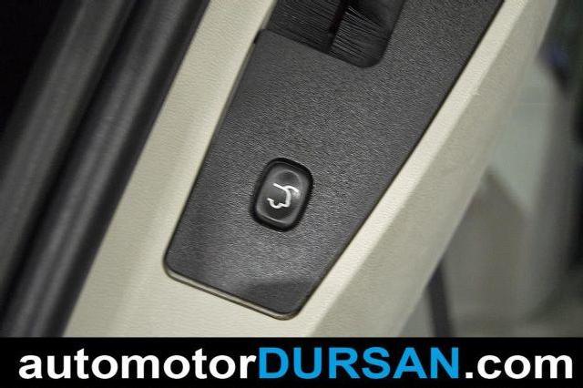 Imagen de Chrysler Voyager Se 2.8 Crd Auto (2666261) - Automotor Dursan
