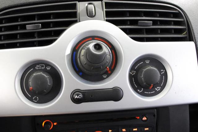 Imagen de Renault Kangoo Confort 1.5 Dci 85cv (2676131) - Argelles Automviles