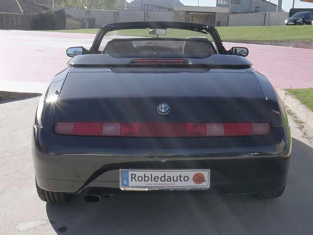 Imagen de Alfa Romeo Spider 2.0 Jts (3034135) - CV Robledauto