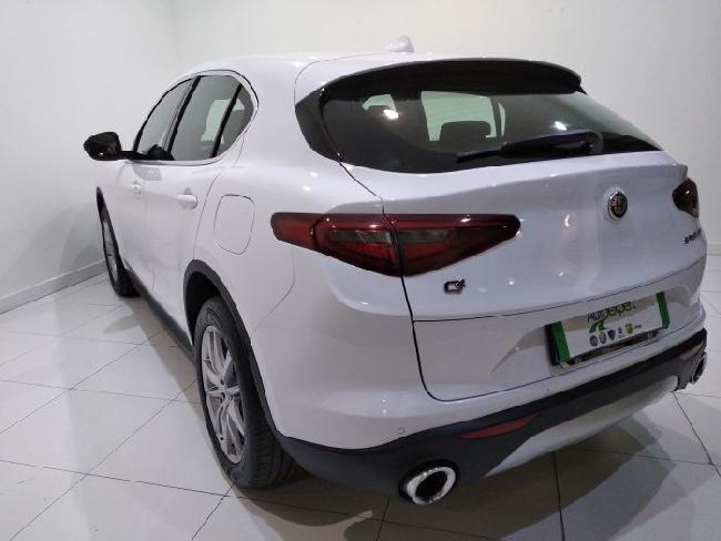 Imagen de Alfa Romeo Stelvio 2.0 Turbo 206kw First Edition Auto 4wd 280 5p (2695179) - Grupt seminous