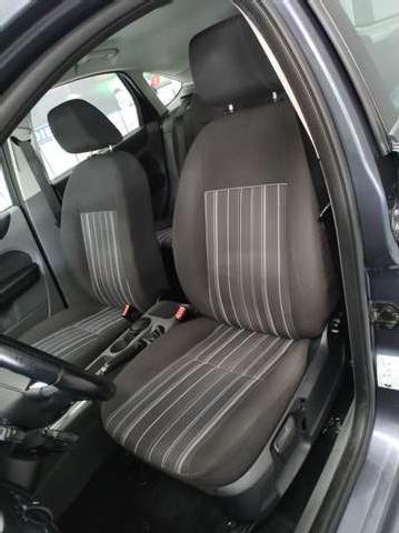 Imagen de Ford Focus 1.6 Ghia 115 (2698331) - Auto Medes