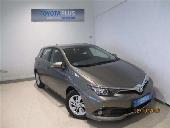 Toyota Auris Hybrid 140h Active