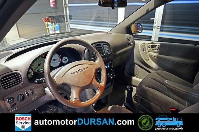 Imagen de Chrysler Voyager 2.5 Crd Se (2738782) - Automotor Dursan