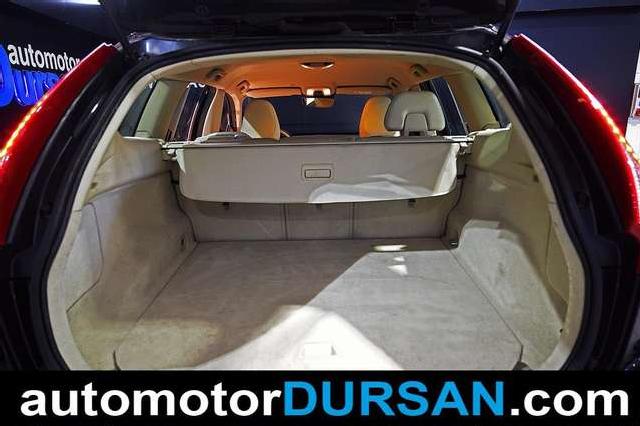 Imagen de Volvo Xc60 D4 Momentum Aut. 190 (2752863) - Automotor Dursan