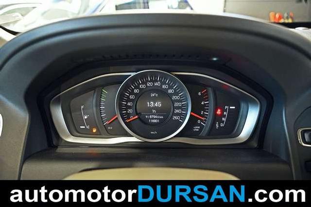 Imagen de Volvo Xc60 D4 Momentum Aut. 190 (2759054) - Automotor Dursan