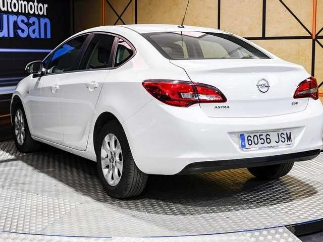 Imagen de Opel Astra St 1.6cdti Excellence Aut. 136 (2827277) - Automotor Dursan