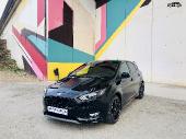 Ford Focus RST-line