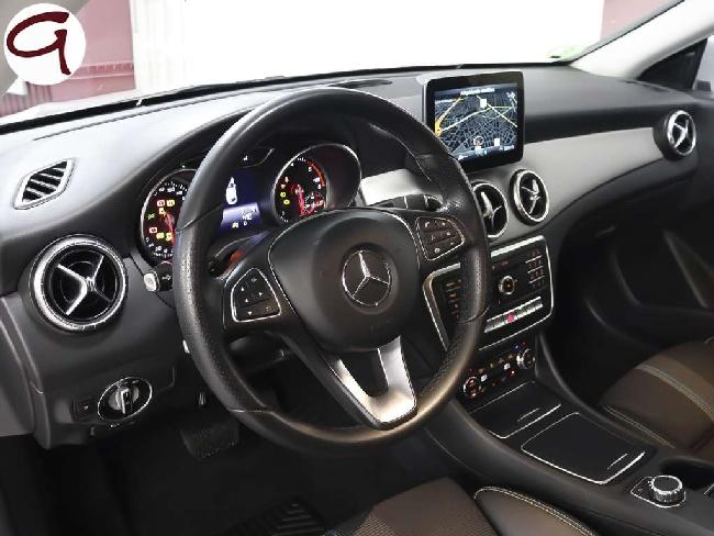 Imagen de Mercedes Cla 200 200d 7g-dct (2990982) - Gyata