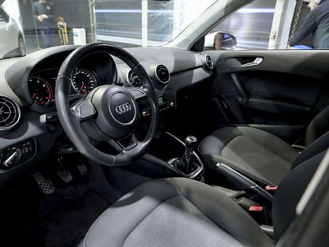Imagen de Audi A1 Sportback 1.2 Tfsi Attraction (3055738) - Automotor Dursan