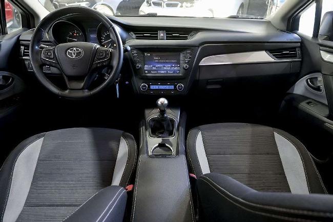 Imagen de Toyota Avensis Ts 115d Business Advance (3125890) - Automotor Dursan