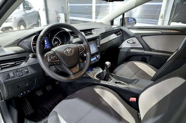 Imagen de Toyota Avensis Ts 115d Advance (3184226) - Automotor Dursan