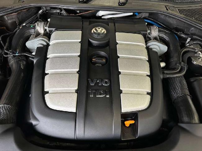 Imagen de Volkswagen Touareg 5.0tdi V10 Tiptronic (3197554) - Box Sport