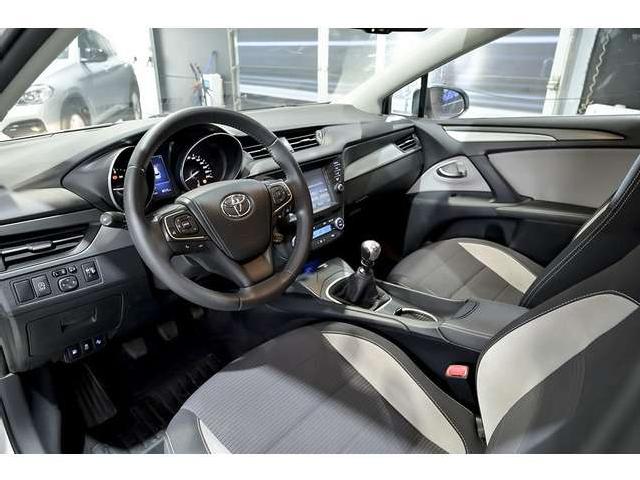 Imagen de Toyota Avensis Ts 115d Business Advance (3205697) - Automotor Dursan