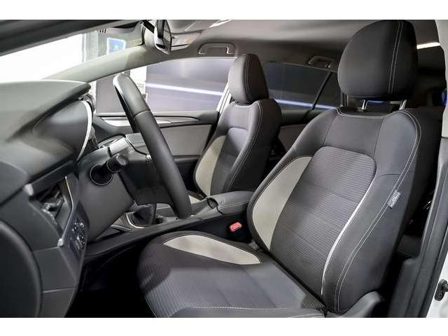 Imagen de Toyota Avensis Ts 115d Business Advance (3205701) - Automotor Dursan