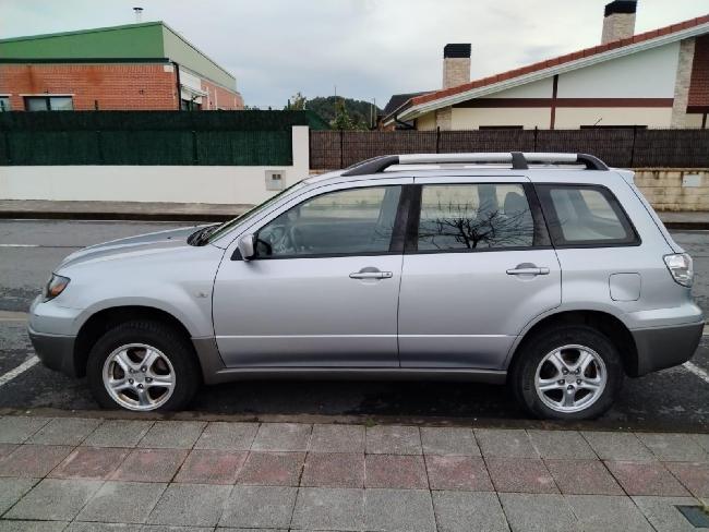 Imagen de Mitsubishi OUTLANDER 2.0 i 4X4 (3221329) - VEHICULOS DE OCASION