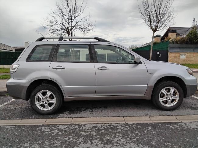 Imagen de Mitsubishi OUTLANDER 2.0 i 4X4 (3221330) - VEHICULOS DE OCASION