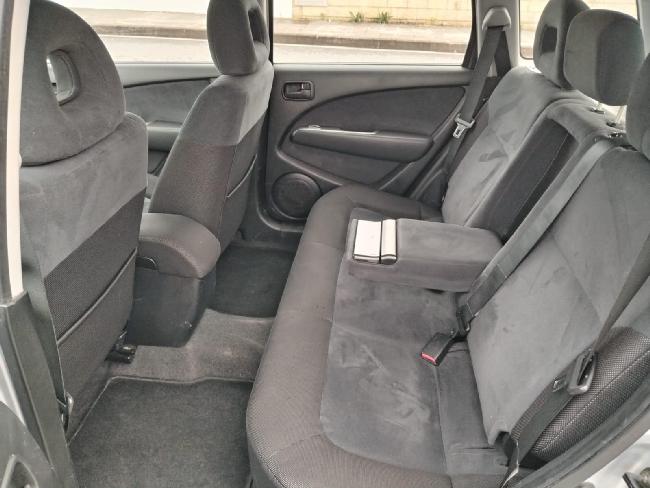 Imagen de Mitsubishi OUTLANDER 2.0 i 4X4 (3221338) - VEHICULOS DE OCASION