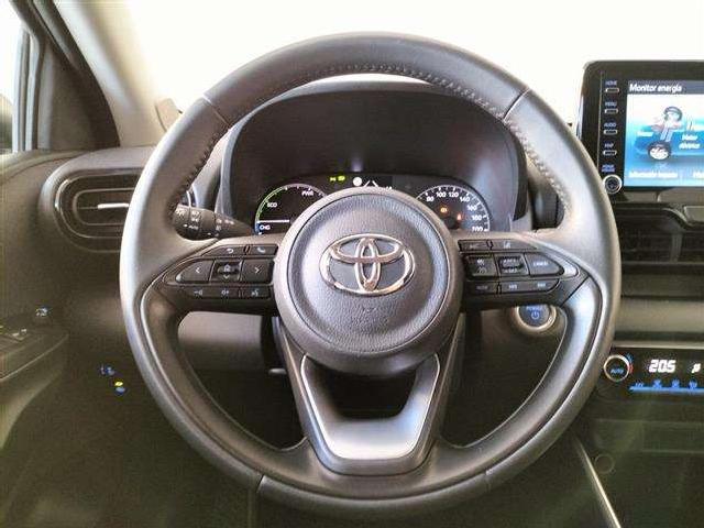 Imagen de Toyota Yaris 120h 1.5 Active Tech (3228546) - Kobe Motor