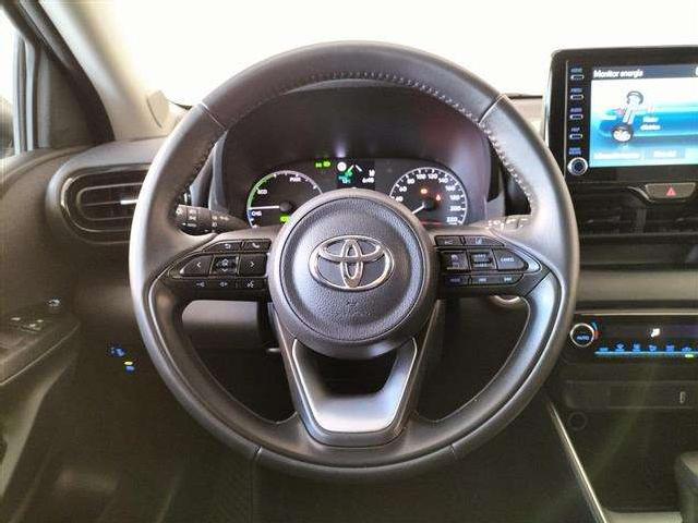 Imagen de Toyota Yaris 120h 1.5 Active Tech (3230338) - Kobe Motor