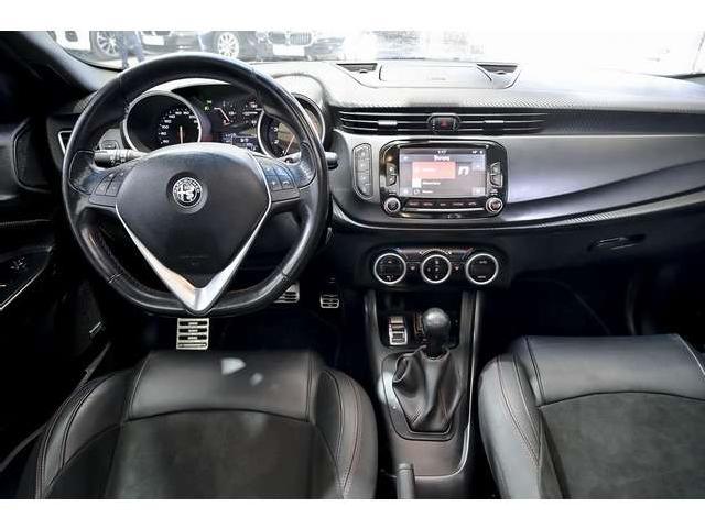 Imagen de Alfa Romeo Giulietta 1.7 Tb Veloce Tct 240 (3233341) - Automotor Dursan