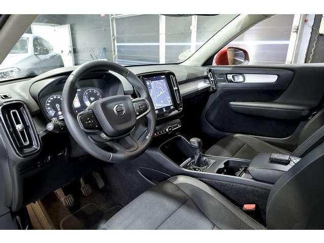 Imagen de Volvo Xc40 T3 Momentum Premium Edition (3234040) - Automotor Dursan