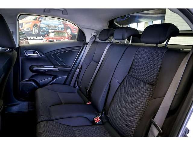 Imagen de Honda Civic 1.8 I-vtec Lifestyle Aut. (3238237) - Automotor Dursan