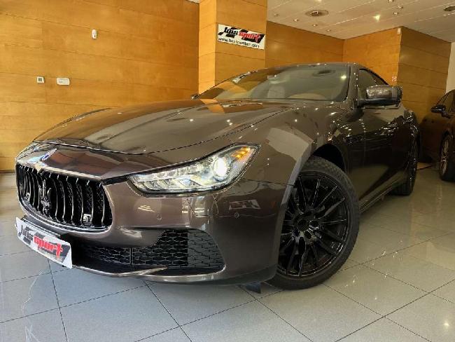 Imagen de Maserati Ghibli Diesel Aut. 275 (3243069) - Box Sport