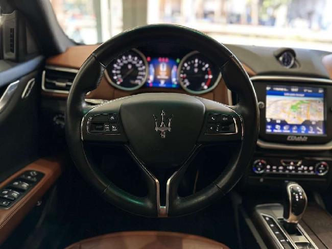 Imagen de Maserati Ghibli Diesel Aut. 275 (3243081) - Box Sport