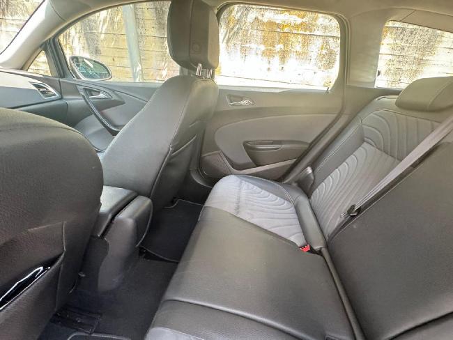 Imagen de Opel ASTRA SPORT TOURER 1.6 TDCI 136 CV (3252980) - VEHICULOS DE OCASION