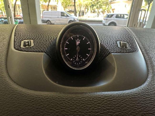 Imagen de Maserati Levante Diesel Gransport Aut. (3246028) - Box Sport